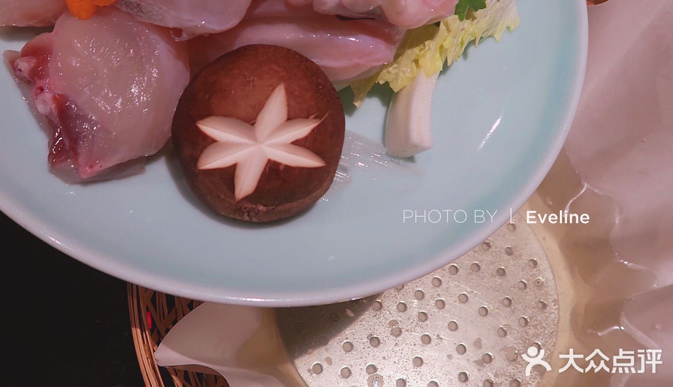 食材口感都不错。「河豚鱼鳍酒」好特别的酒
