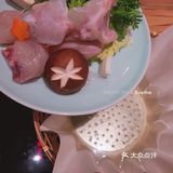 食材口感都不错。「河豚鱼鳍酒」好特别的酒