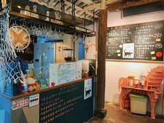 -喵屿·大理花园猫咖