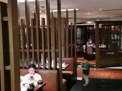 卡座-佛山希尔顿酒店·融誉亚洲美食荟