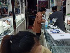 -利客来眼镜店(崂山百货店)