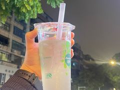 -阿群甘草水果