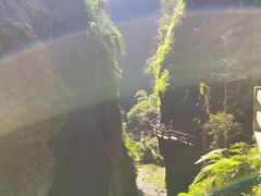 -龙水峡地缝景区