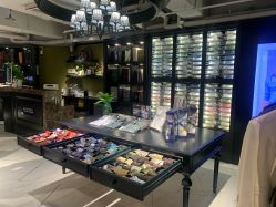 -BRANS PORO布朗斯伯勒西装高级定制·瑞璞西装(金陵店)