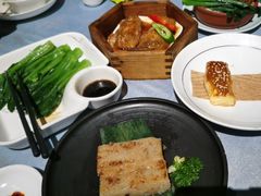 -晓粤·惹味粤菜(凯德乐峰广场店)