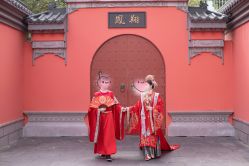 -巴黎婚纱摄影工作室