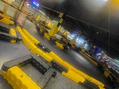 -极限PLAY运动娱乐新世界·团建派对潮玩休闲馆·室内蹦极高空游乐园