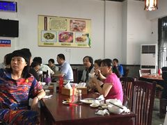 大堂-金源汤包(育新东路店)