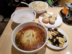 -朱新年·苏式汤团·面点(北寺塔店)