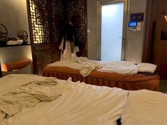 -秘地·影院式足浴SPA(凤三旗舰店)