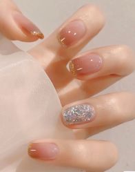 -悦指间美甲美睫