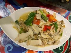 -四姑娘山阿巴郎·藏式花园餐厅