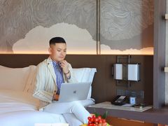 -深圳星河丽思卡尔顿酒店