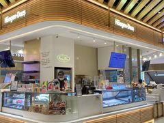 -花花卷卷·鲜食蛋糕(静安久光百货店)