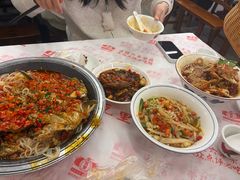 -堂瓦里·33年传统赣菜(第一街区店)