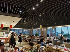 -武汉世茂希尔顿酒店·汇·全日餐厅