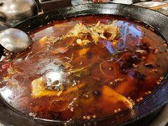 -鸿顺老铁锅美蛙鱼府(解放碑店)