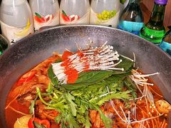 -喇喇排骨火锅·传统韩式脊骨汤(望京西园总店)