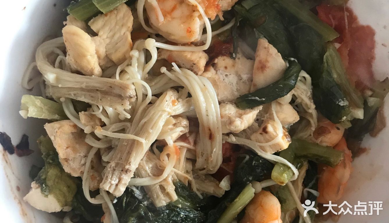 减脂餐—番茄金针菇鸡胸肉