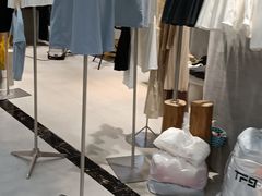 -广州壹马服装广场