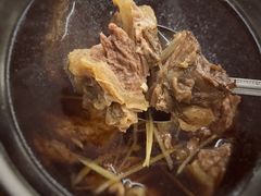牛腩汤-歪头牛肉(金龙壹号店)