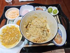 -百年老字号·观振兴蟹黄面·三虾面·苏式面(观前街富仁坊巷店)