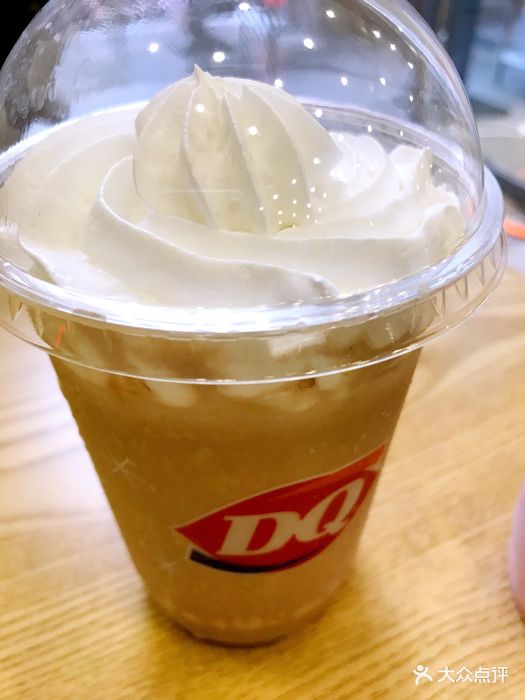 dq(财富中心店)浓郁巧克力奶昔图片 - 第1张