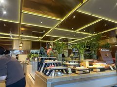 -大中华希尔顿酒店-念自助餐·嗨啤·小龙虾