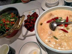 -新安江奶酸菜鱼(总店)