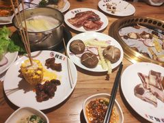 -韩京炭火烤肉自助料理(柯桥万达店)