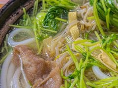 -丽虹云南过桥米线(兴工街店)