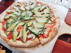 -Gather pizza