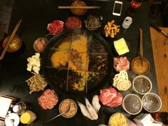 -岗上渣渣老火锅(两路口店)