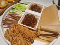 -关东小磨东北菜(漕河泾印象城店)