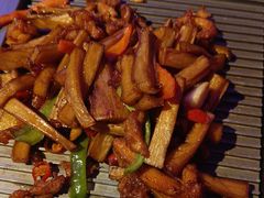 -巴特餐饮6加1音乐餐吧·新疆菜