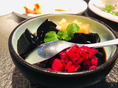 玉瓜龟苓膏-蝴蝶里·粤菜·点心(滨江龙湖店)