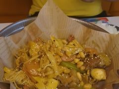 -红渡小香·牛肉麻辣香锅(车站南路店)