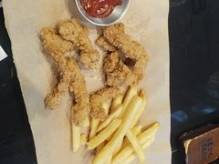 -必胜客(滨江店)