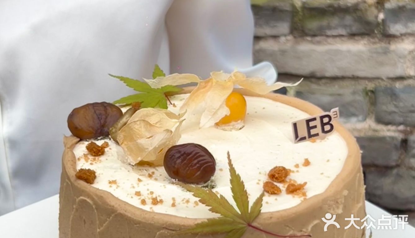 建议好好查查西安这家蛋糕店…😅  上新速度也太快了吧！！每次
