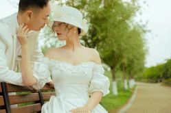 -角色婚纱摄影(中心店)