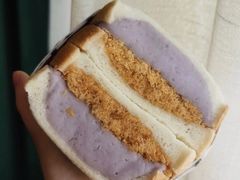-沁屋面包店(人民东路店)