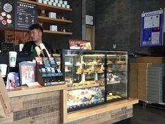 面包甜点陈列柜-星巴克(太原茂业天地店)