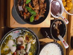 黄焖鸡-72街红烧排骨饭(海珠丽影广场店)