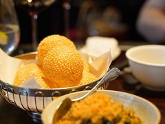 小炒皇配上海麻球-杭州西子湖四季酒店·金沙厅