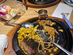-菲滋意式餐厅(青悦城店)
