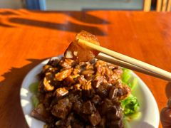 -东北四季饺子王(华山路店)