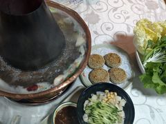 -羊家胡同·龙虾烧烤火锅(龙汇路店)