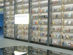-上海虹桥中心爱琴海亚朵S酒店