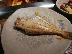 -老牌坊云南鱼豆花火锅(嵩山店)