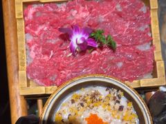-老牌坊云南鱼豆花火锅(爱建店)